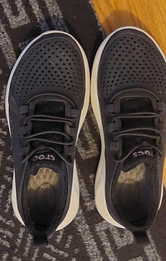Kids Crocs sneakers